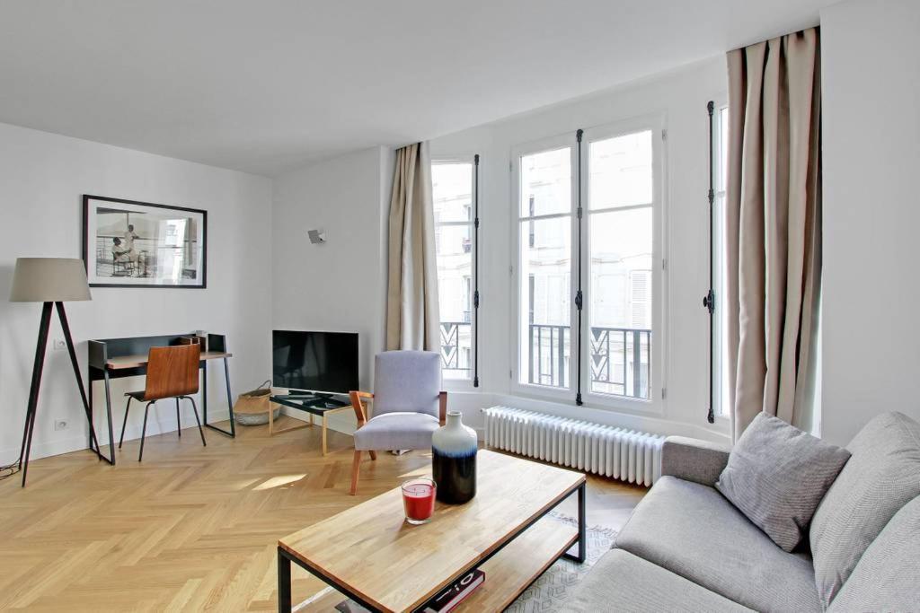 Pick A Flat'S Apartments In Saint Michel - Rue Du Sommerard Paris Exterior foto