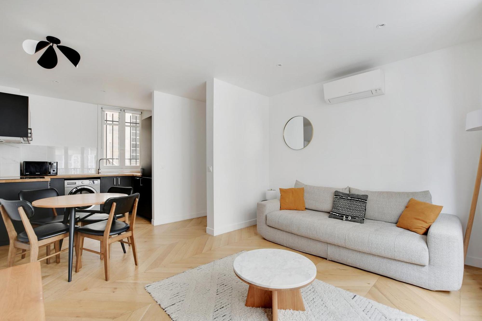 Pick A Flat'S Apartments In Saint Michel - Rue Du Sommerard Paris Exterior foto